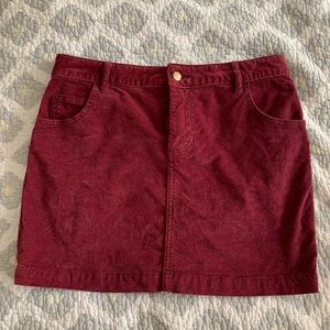 Burgundy velveteen BDG miniskirt